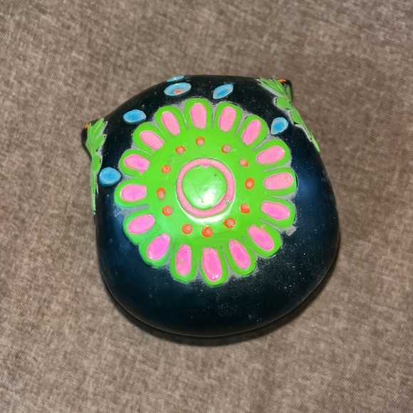 Creative Design 7 in Polyresin Sugar Skull - Picture 6 of 8